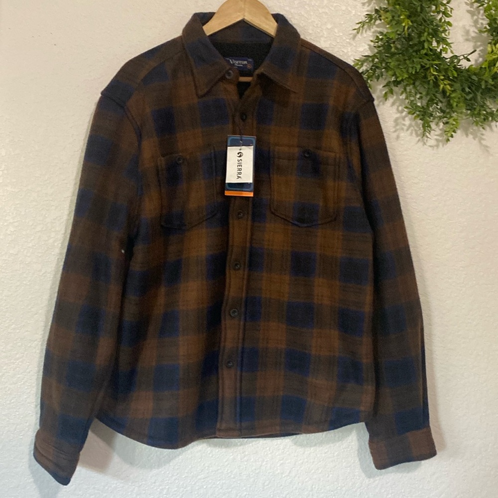 . Trademark Visitor Premium Plaid Button Down Fleece Jacket
